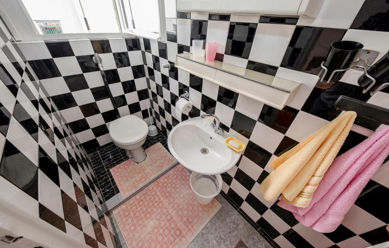 Rooms Dragica Palit Exterior foto